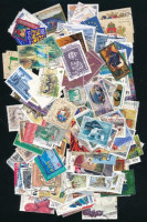 1990-2020 kb 212 db bélyeg és 1 db blokk,közte sorokkal is egy nagy borítékban ömlesztve