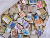 170 db magyar bündli, közte Repülő, Tájak, Városok, Kastélyok, Várak, Épületek, Közlekedés az 1950-es, az 1960-as évekből, dobozban