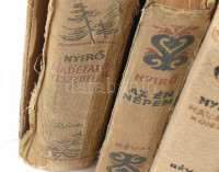 Nyírő József 7 könyve: Uz Bence; Isten igájában; Halhatatlan élet; Jézusfaragó ember; Havasok könyve. Bp., 1936-1941, Révai. Kiadói halina kötés, sérült, kopott borítókkal, helyenként foltos lapokkal, részben szétvált