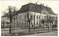 Balassagyarmat, Városháza, automobil (EK)