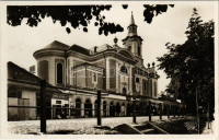 1930 Sátoraljaújhely, Római katolikus templom, Attila gumijavító, Csontos Zsuzsanna üzlete. Weinstock E. 802.