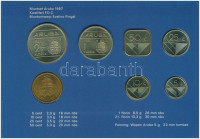 Aruba 1987. 5c - 2 1/2Fl (6xklf) forgalmi sor + 'Aruba' zseton szettben, karton dísztokban T:1 kis patinaAruba 1987. 5 Cents - 2 1/2 Florin (6xdiff) + 'Aruba' token in set, in cardboard case C:UNC small patina