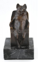 Napoleon Állatfarm fő disznó bronz szobor. Bronz, márvány alapon. 15 cm