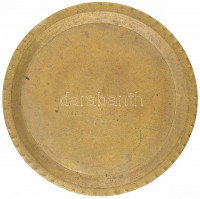 Keleti teázó asztal, kinyitható fa aljjal, réz tálcával a tetején. Minimális horpadásokkal. m: 46 cm, d: 44 cm