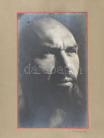 Aszmann Ferenc (1907-1988): Ősmagyar, 1943. Kartonra kasírozott fotó, jelzett, apró kopásnyomokkal, 45x27 cm