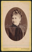 cca 1880 Hölgyportré, keményhátú fotó Ferentzy székelyudvarhelyi műterméből, 10,5×6,5 cm