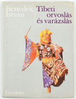 Benedek István: Tibeti orvoslás és varázslás. Bp., 1987, Gondolat. Második, bővített kiadás. Fekete-fehér és színes fotókkal illusztrálva. Kiadói egészvászon-kötés, kiadói papír védőborítóban, jó állapotban.