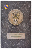 Matzon Frigyes (1909-1986) 1942. 'Pénzintézeti Központ Tisztviselőinek Sportegyesülete 1932' jelzett Ag emlékérem 'ARKANZAS BP.' gyártói jelzéssel (0.800/50mm) + 'Néhai Dr. Hevesy László Vándordíj védőjének 1942' jelzett Ag lapka