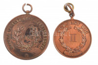 1900. 'Ép ész csak edzett testben él / Verseny díj II' Br díjérem (29mm) + Exner Károly (1850-1919) 1905. 'Magyar Tanulók Országos Tornaversenye - 1905 / Küzdj és Bízva Bízzál' Br díjérem mellszalag nélkül (34mm) T:2 patina