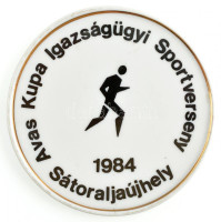 1984. 'Avas Kupa Igazságügyi Sportverseny - 1984 Sátoraljaújhely' jelzett Hollóházi porcelán emlékérem (86mm) T:1-,2