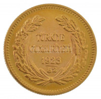 Törökország 1923/52 100K Au 'Mustafa Kemal Atatürk' sérült tokban (7,26g/0.917) T:1-Turkey 1923/52 100 Kurush Au 'Mustafa Kemal Atatürk' in damaged case (7,26g/0.917) C:AUKrause KM# 855