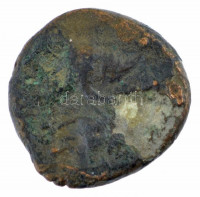 Kelták Kr. e. ~II. század bronz érme (7,18g) T:3 ü.Celtic Tribes ~2nd century BC bronze coin (7,18g) C:F ding