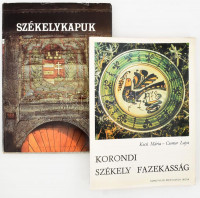 Olasz Ferenc: Székelykapuk. Bp., 1989, Hunnia Filmstúdió Vállalat. Gazdag képanyaggal illusztrált. Kiadói egészvászon kötés, kiadói kissé kopott, kissé szakadt papír védőborítóval. + Kocsi Márta, Csomor Lajos: Korondi székely