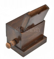 Antik cigarettaadagoló, fa, m: 18 cm